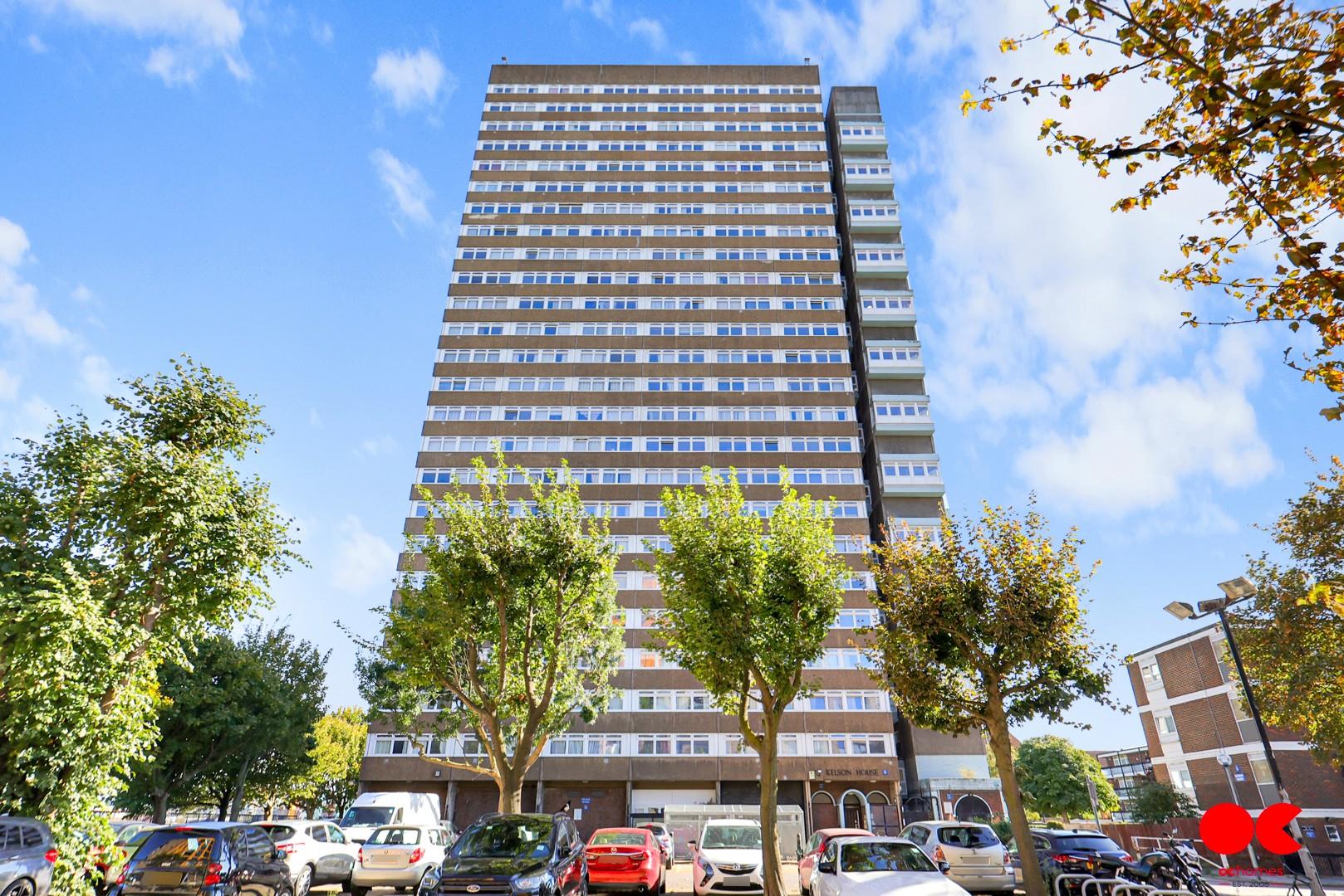 2 bed flat for sale in Stewart Street, Canary Wharf  - Property Image 31