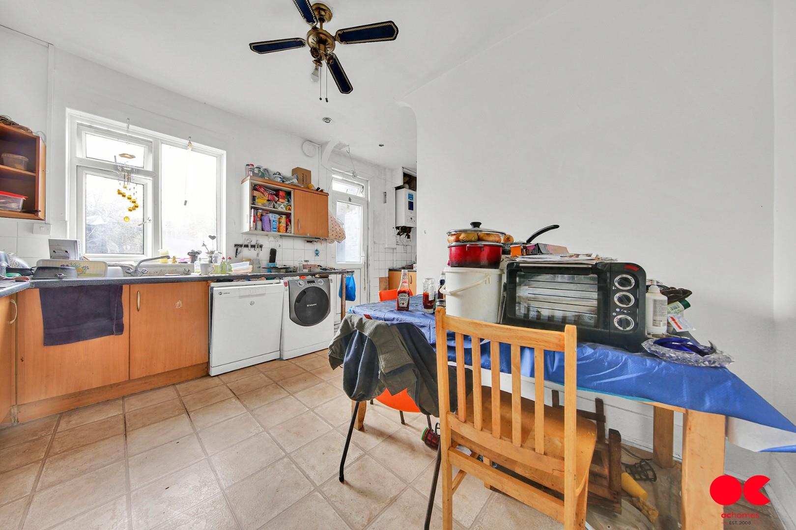 3 bed terraced house for sale in Sherrard Road, Forest Gate  - Property Image 2