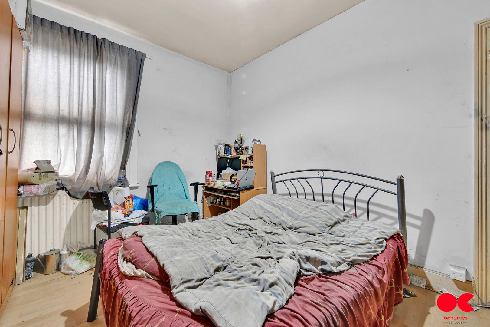 3 bed terraced house for sale in Sherrard Road, Forest Gate  - Property Image 4