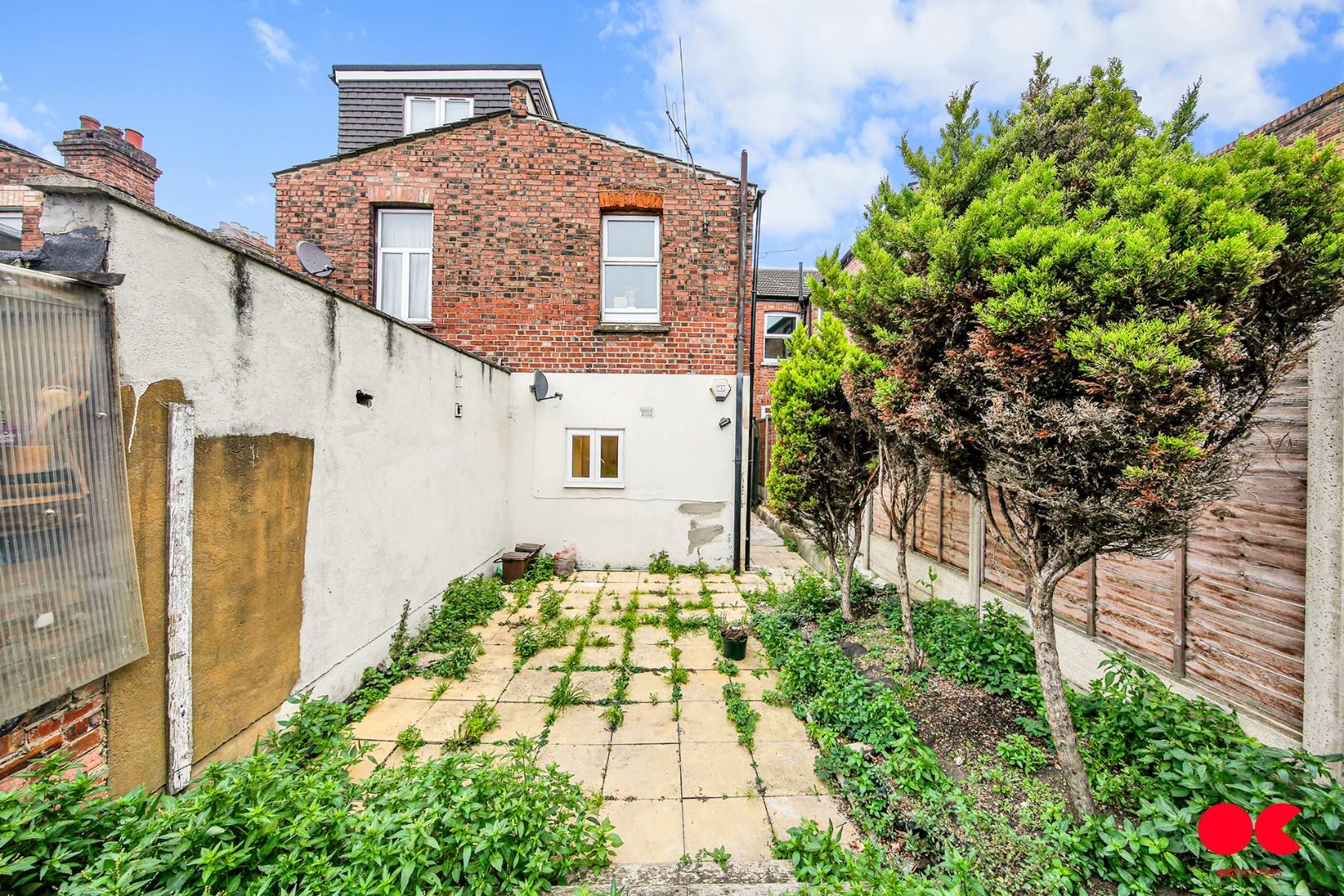 2 bed flat to rent in Goldsmith Road, Leyton  - Property Image 17