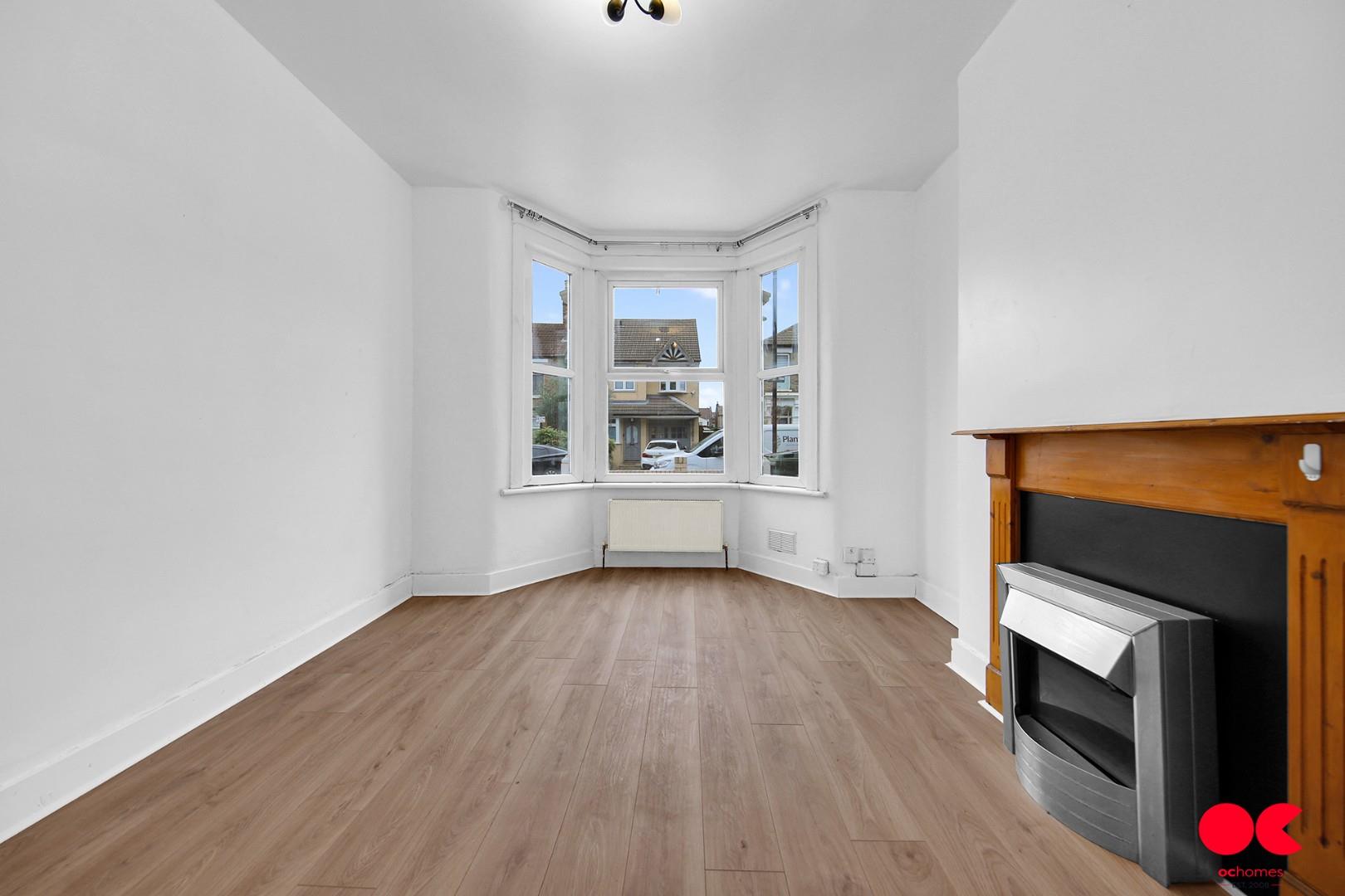 2 bed flat to rent in Goldsmith Road, Leyton  - Property Image 8
