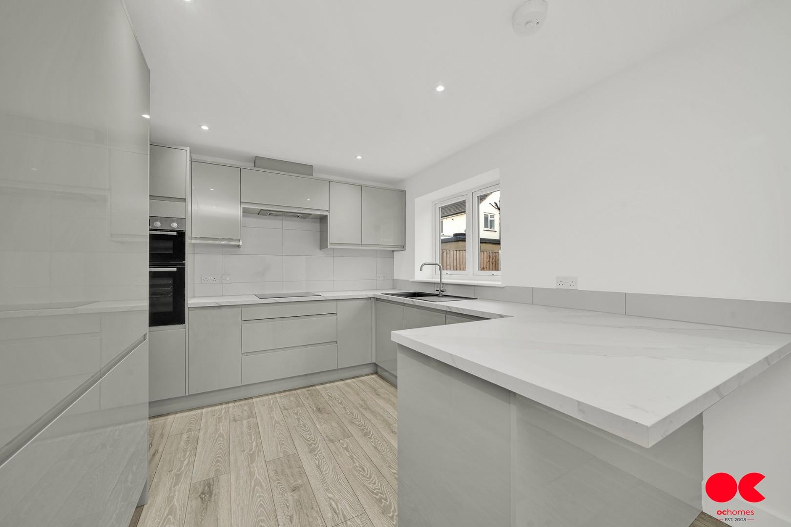 3 bed detached bungalow for sale in Plumpton Avenue, Hornchurch  - Property Image 2