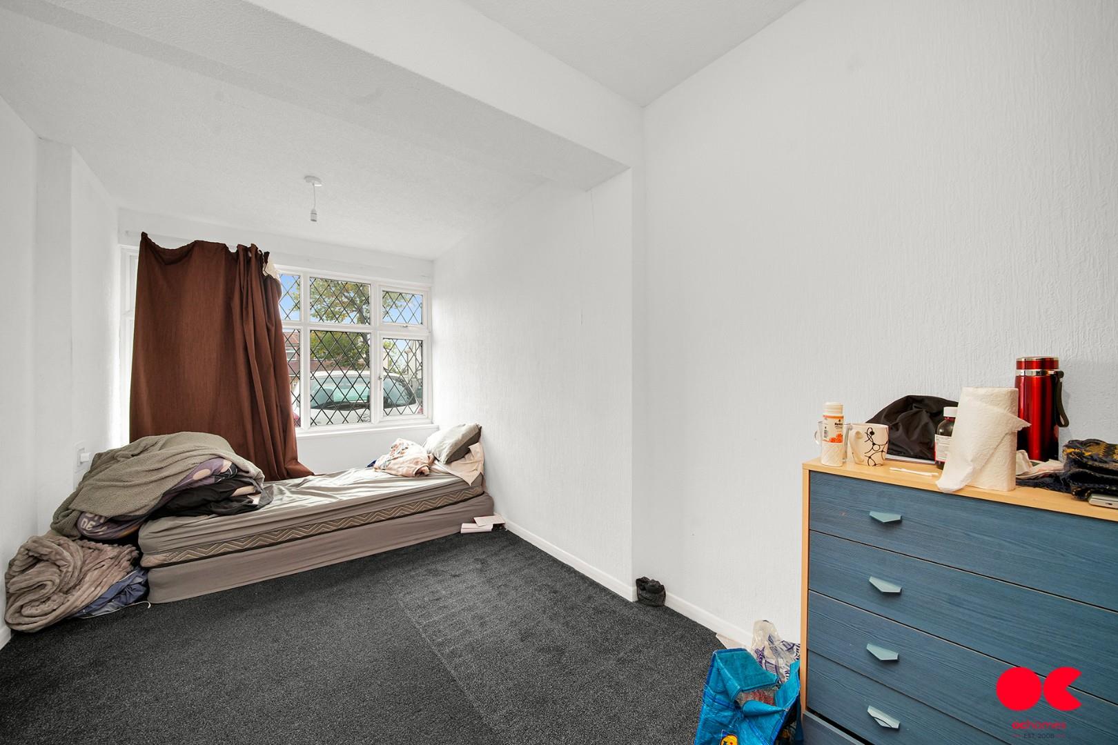 4 bed detached house for sale in Ernest Road, Emerson Park, Hornchurch  - Property Image 7