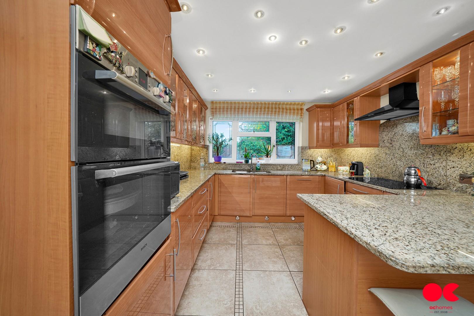 4 bed detached house for sale in Tyle Green, Emerson Park, Hornchurch  - Property Image 20