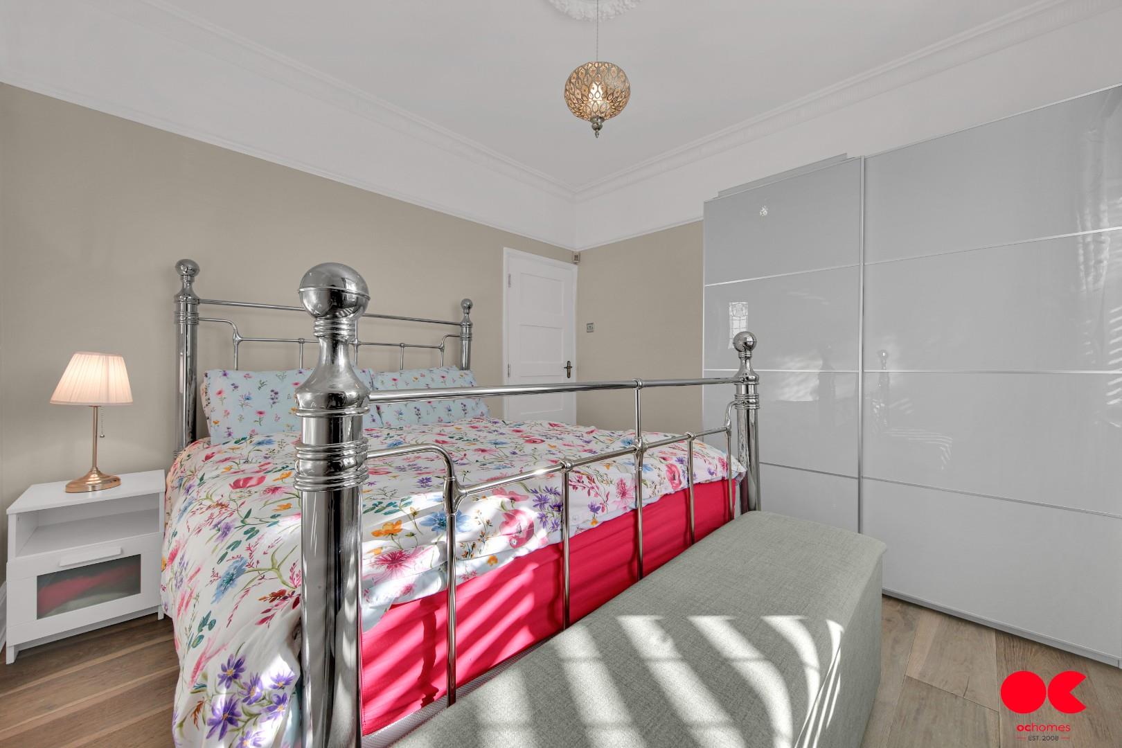 4 bed semi-detached bungalow for sale in Trenance Gardens, Seven Kings, Ilford  - Property Image 19