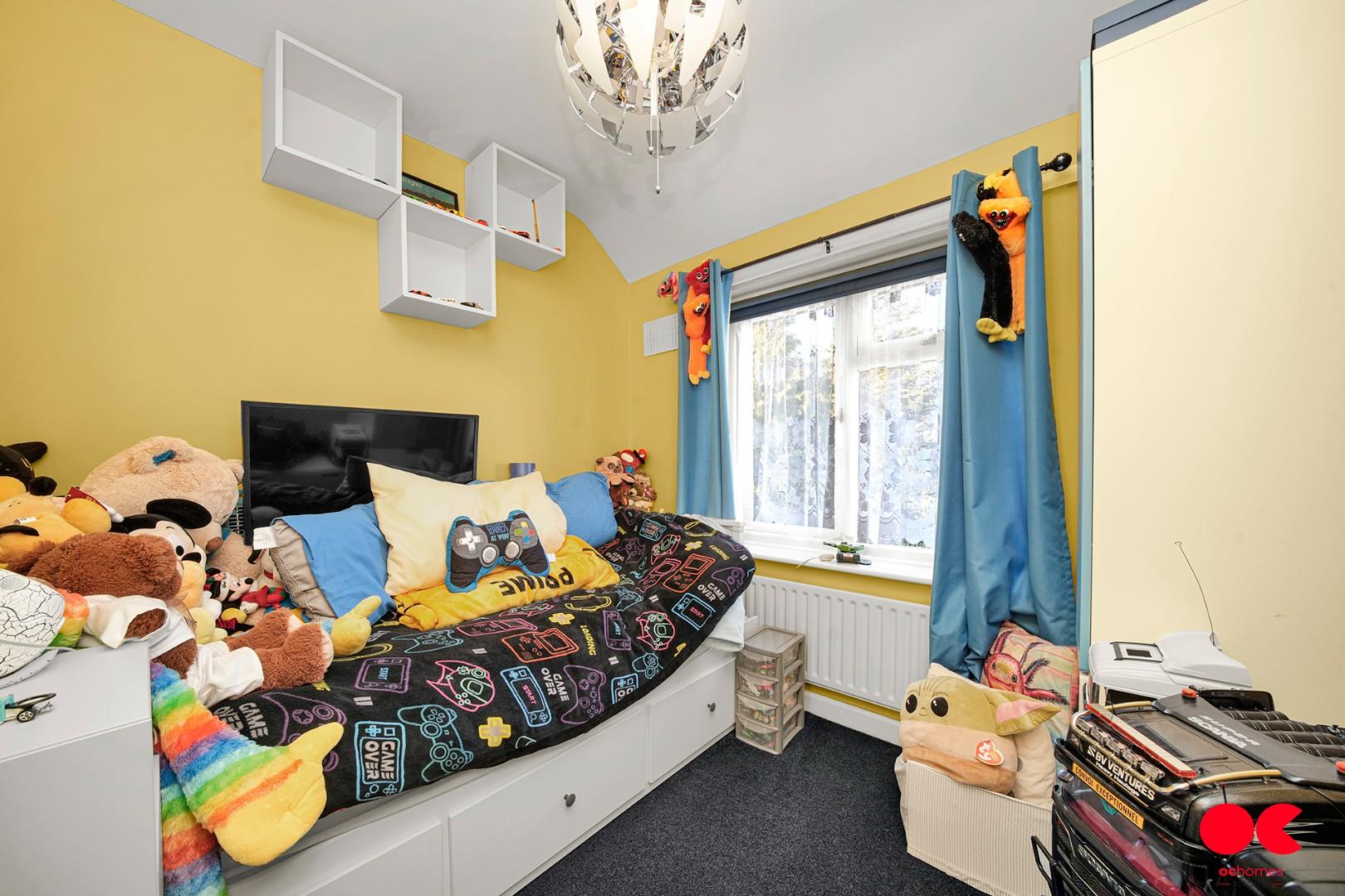 3 bed terraced house for sale in Connor Road, Dagenham  - Property Image 6