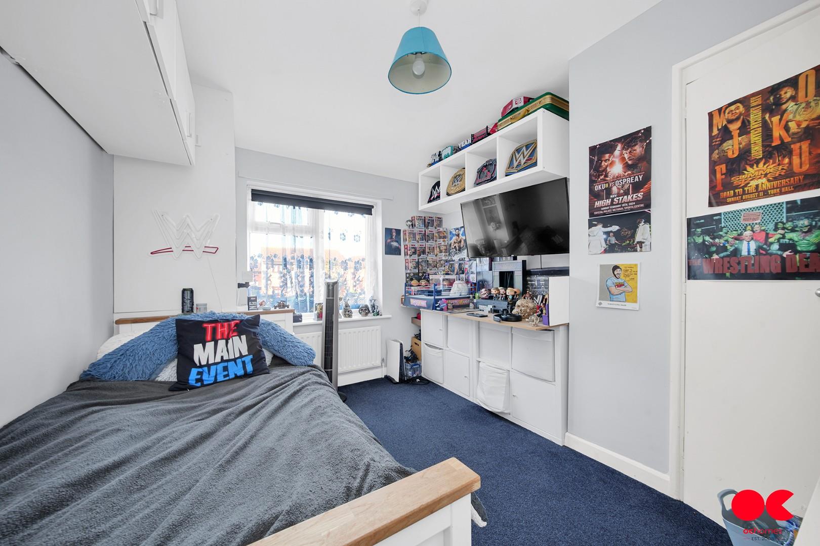 3 bed terraced house for sale in Connor Road, Dagenham  - Property Image 5