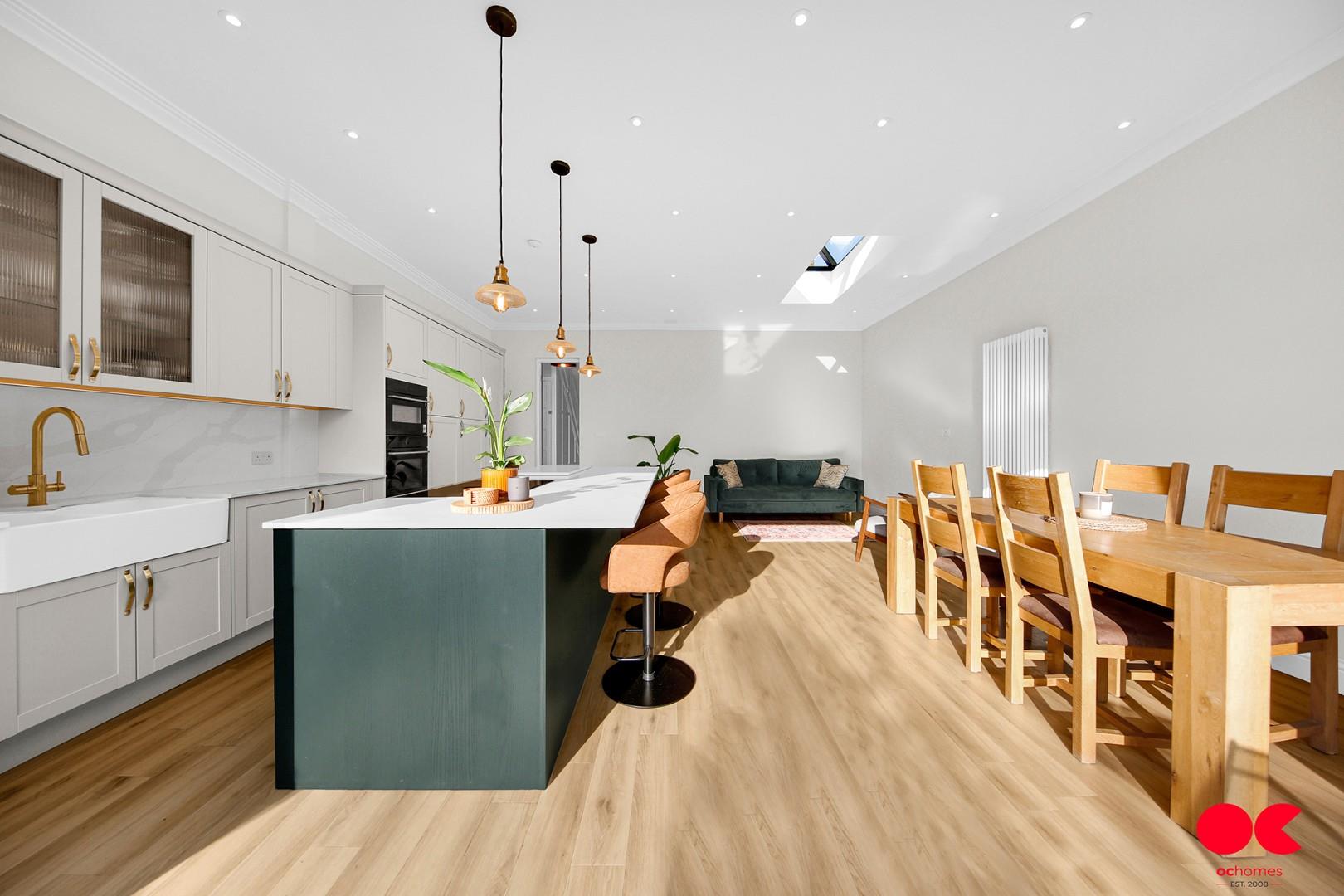 3 bed detached house to rent in Princes Road, Romford  - Property Image 42