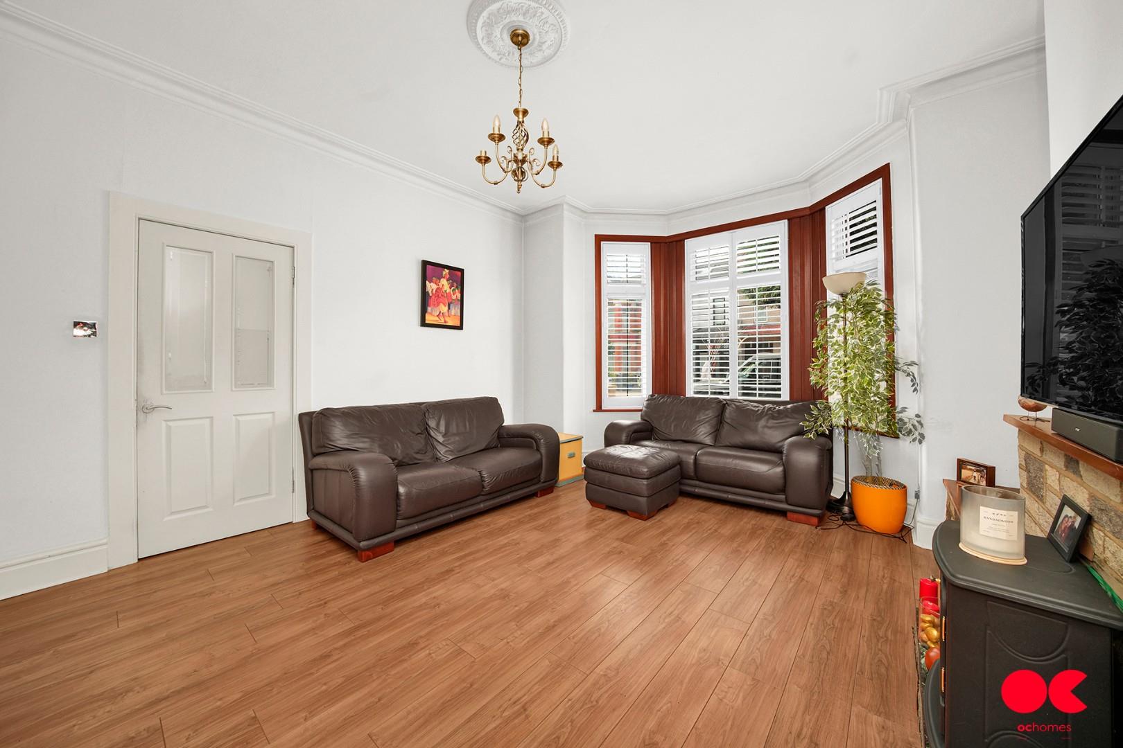 3 bed terraced house for sale in Charlbury Gardens, Goodmayes  - Property Image 13