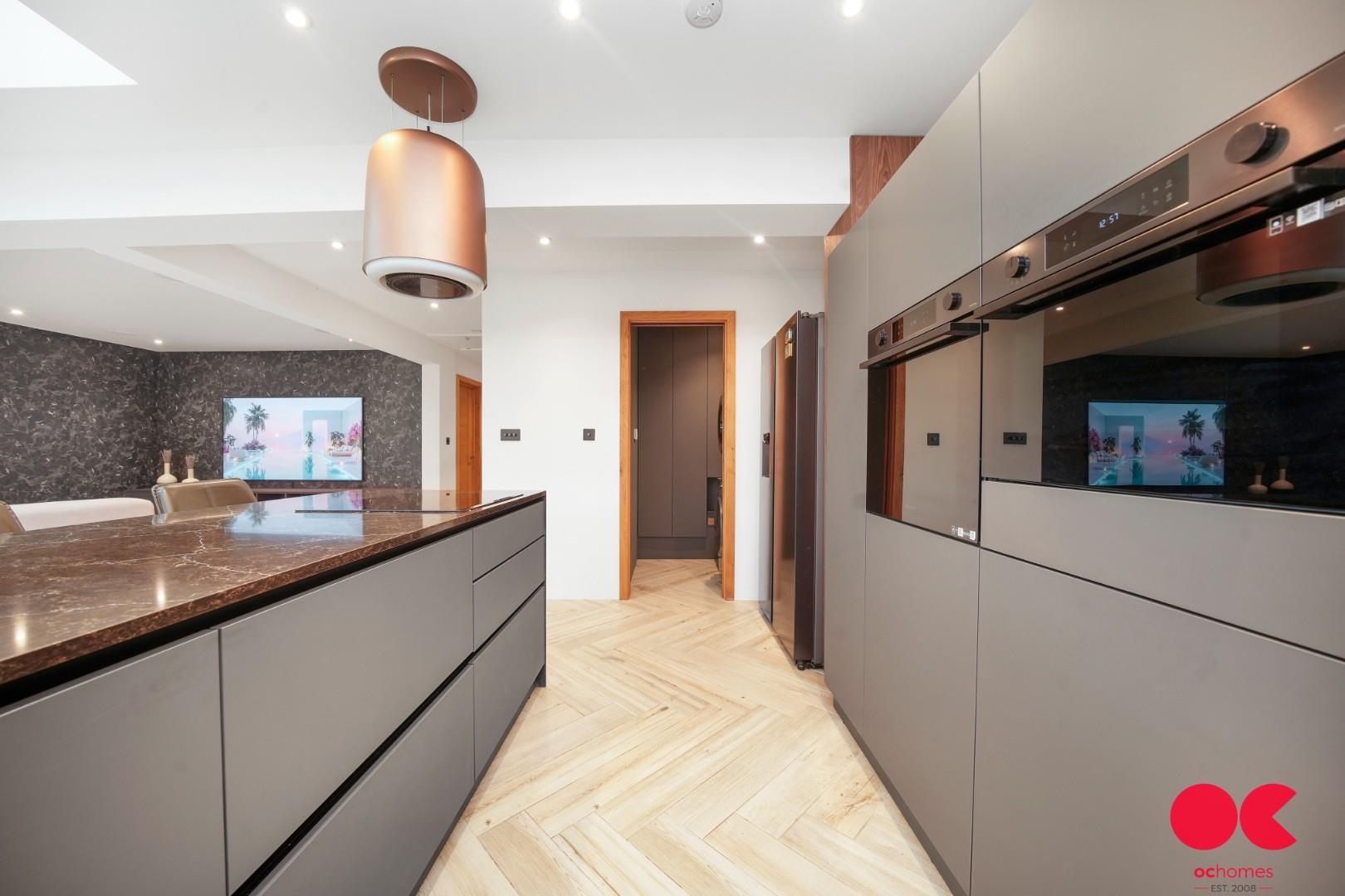 4 bed detached bungalow for sale in Grange Road, Heaton Grange, Romford  - Property Image 21