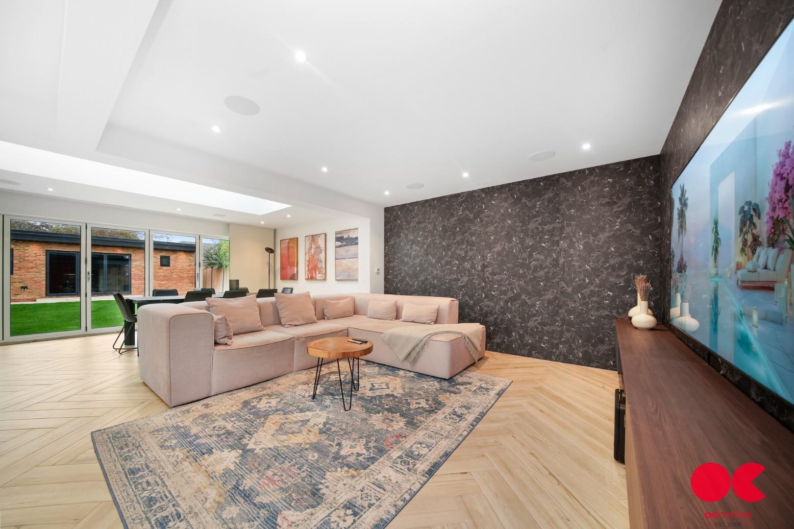 4 bed detached bungalow for sale in Grange Road, Heaton Grange, Romford  - Property Image 2