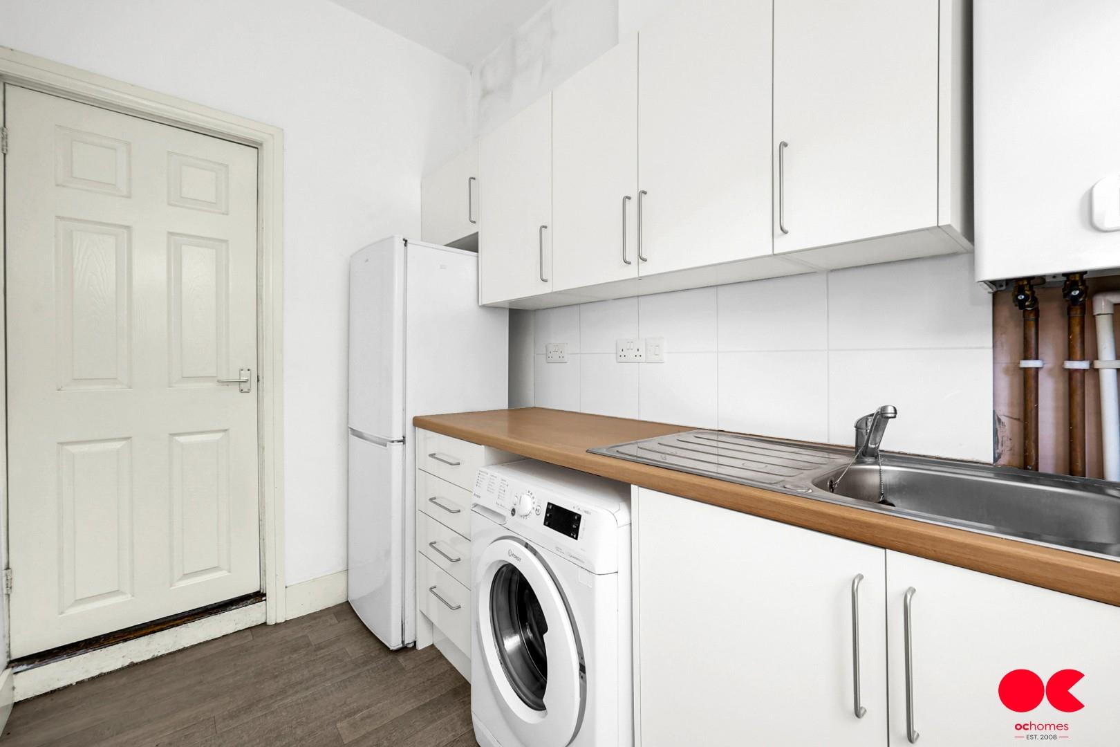 3 bed end of terrace house for sale in Wall End Road, East Ham  - Property Image 20