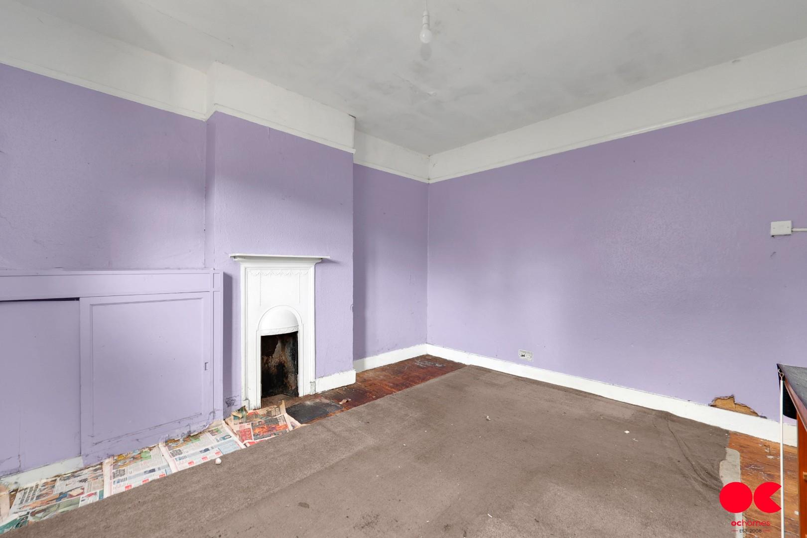 3 bed end of terrace house for sale in Wall End Road, East Ham  - Property Image 17