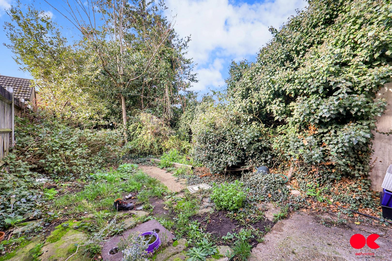 3 bed end of terrace house for sale in Wall End Road, East Ham  - Property Image 22