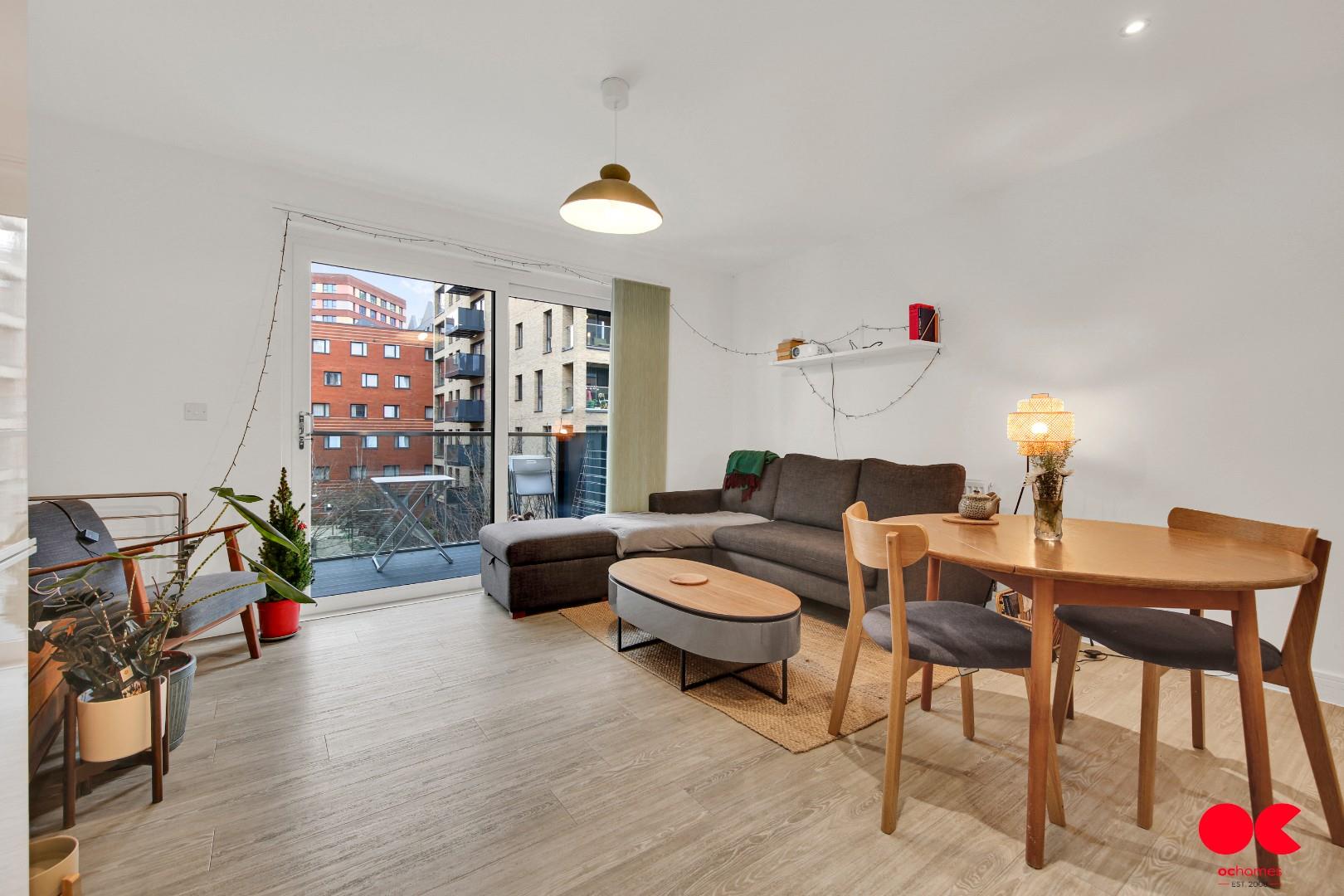 2 bed flat for sale in Hoffmans Road, Walthamstow - Property Image 1