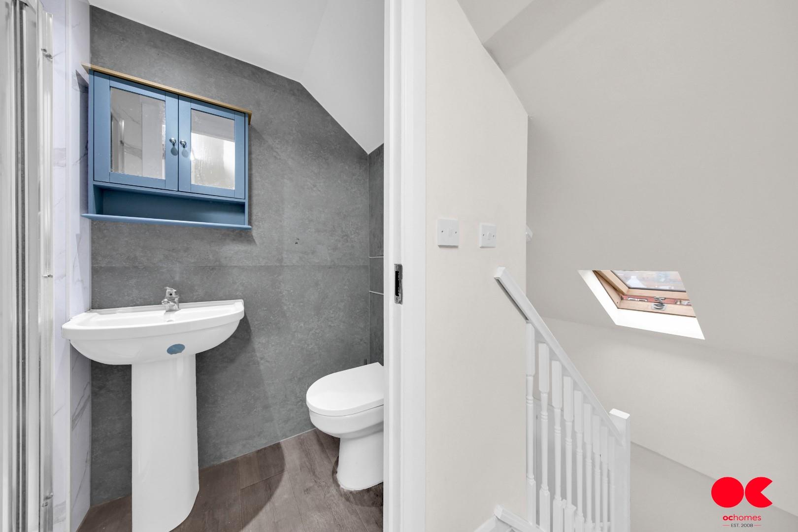 Flat to rent in Lea Bridge Road, Leyton  - Property Image 10