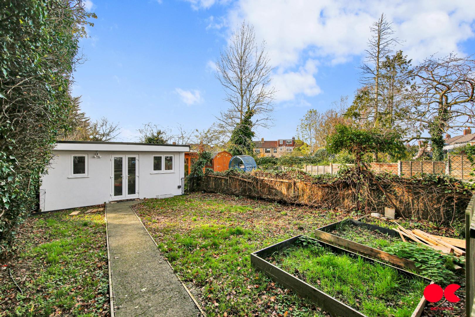 4 bed semi-detached house to rent in Playfield Avenue, Romford  - Property Image 31