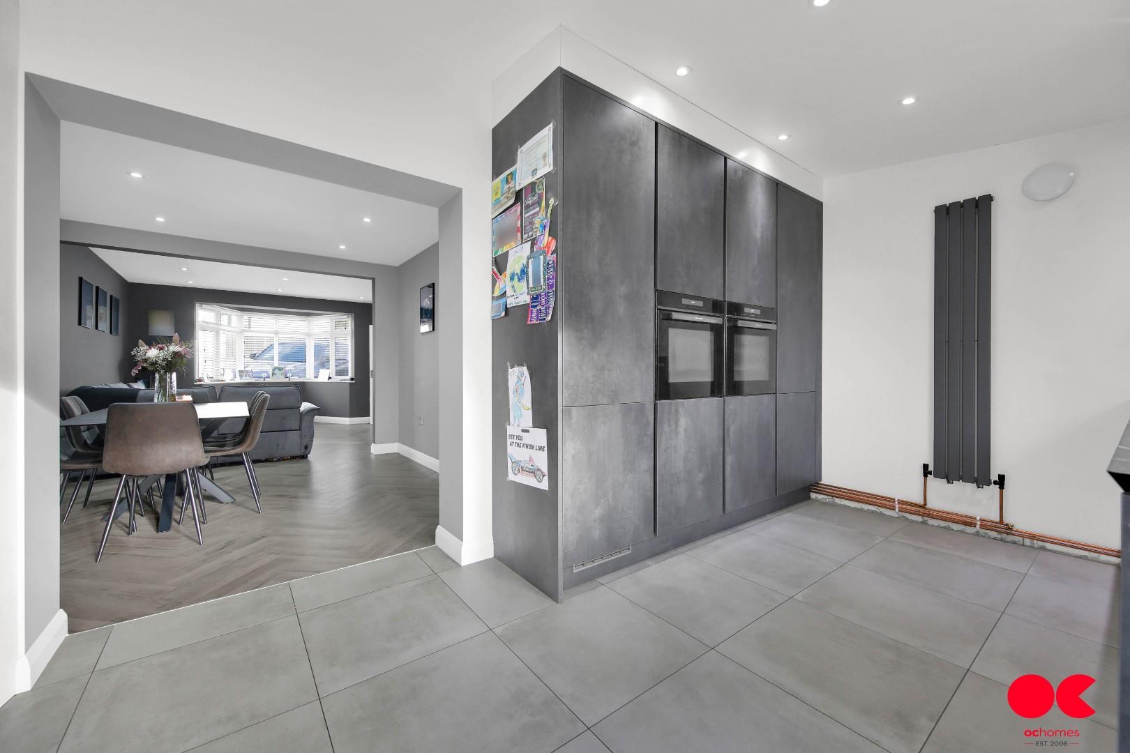 4 bed semi-detached house to rent in Playfield Avenue, Romford  - Property Image 13