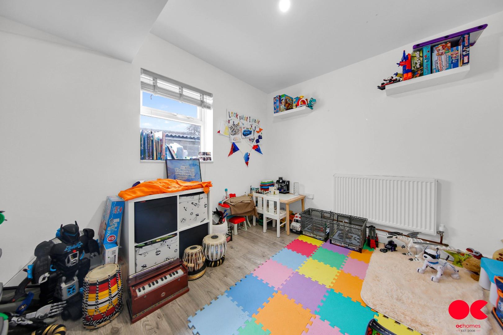 4 bed semi-detached house to rent in Playfield Avenue, Romford  - Property Image 19