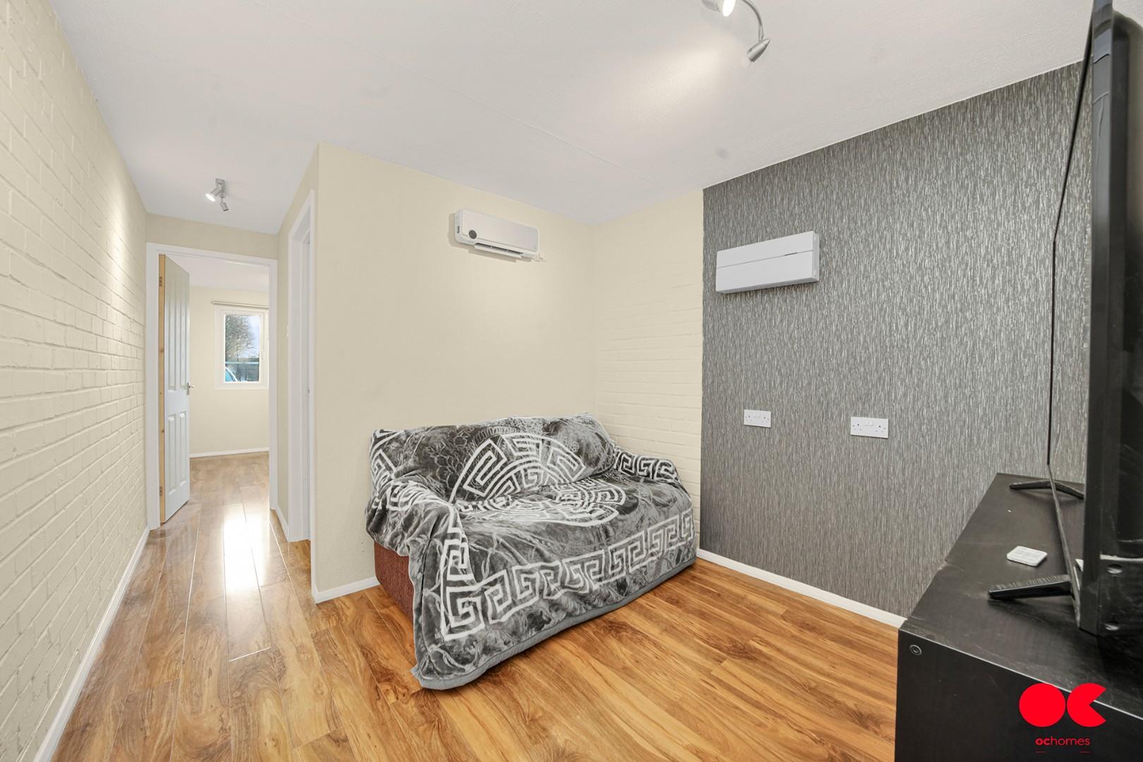 5 bed detached house for sale in Crow Lane, Romford  - Property Image 21