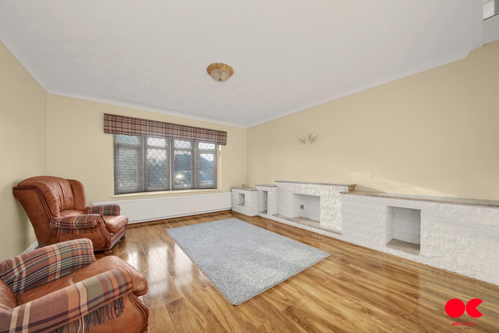 5 bed detached house for sale in Crow Lane, Romford  - Property Image 2