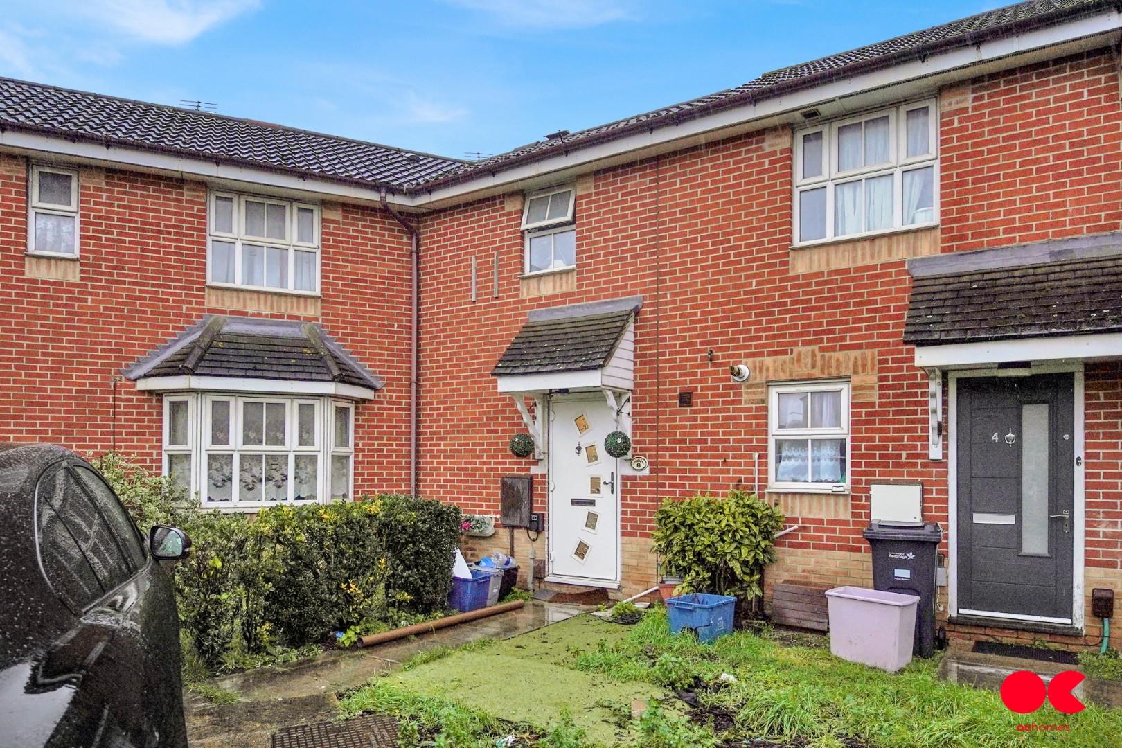 2 bed house to rent in Hyacinth Close, Ilford  - Property Image 1