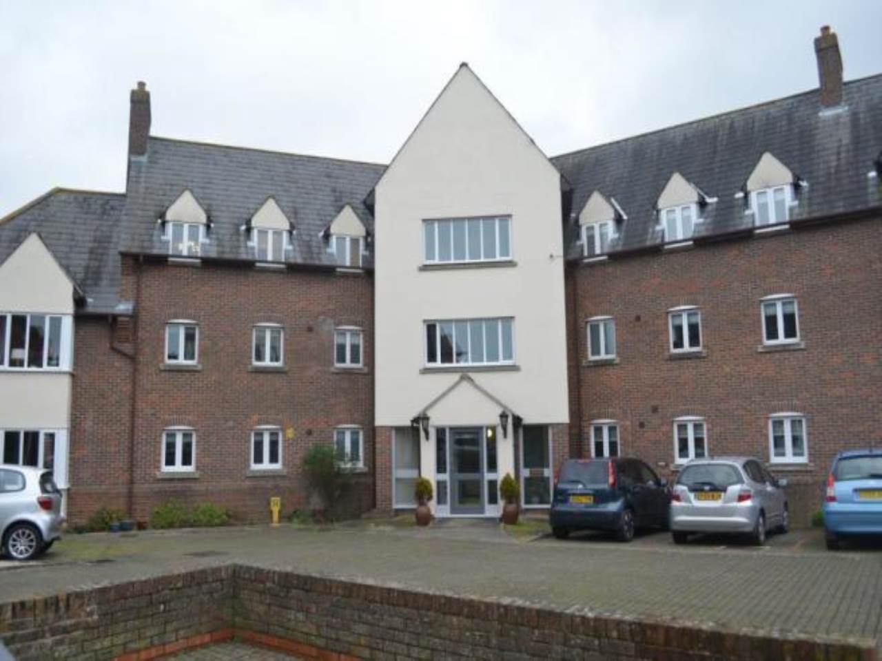 2 bed apartment to rent in St Lawrence Court, Braintree 0