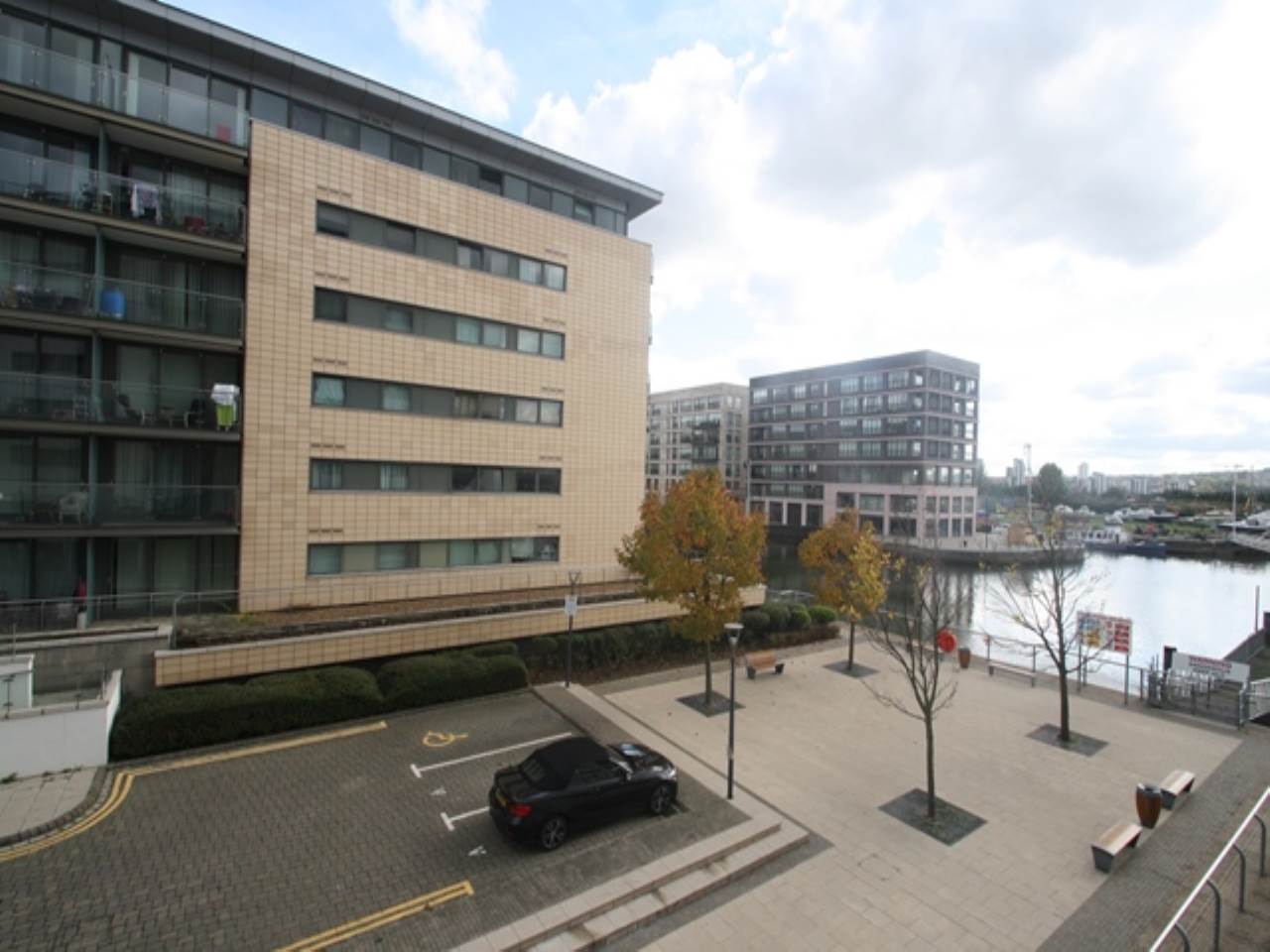 2 bed flat to rent in The Mast, Albert Basin Way  - Property Image 6