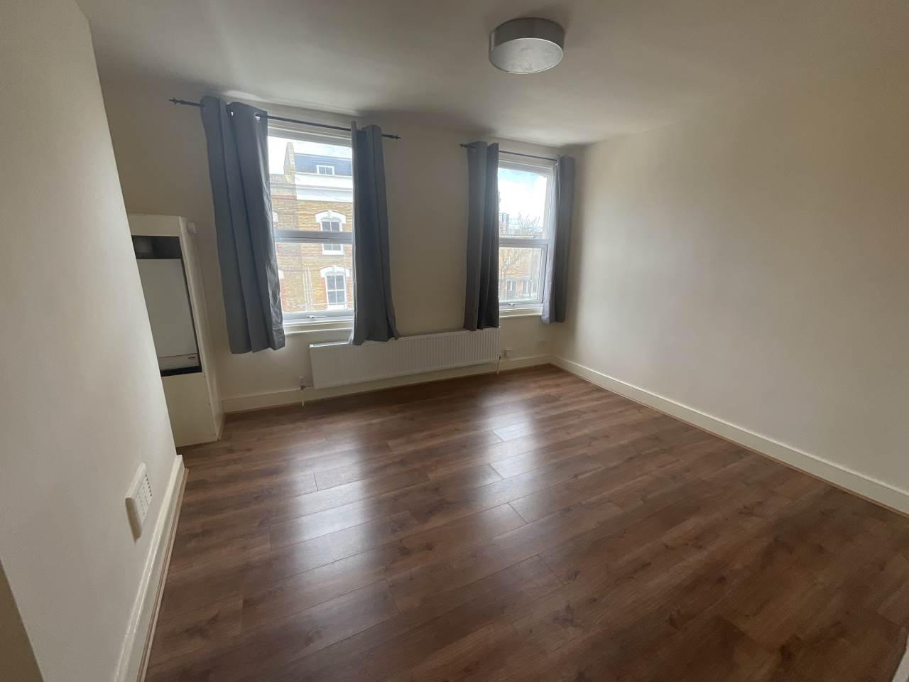 1 bed flat to rent in Chatsworth Road, Hackney 2