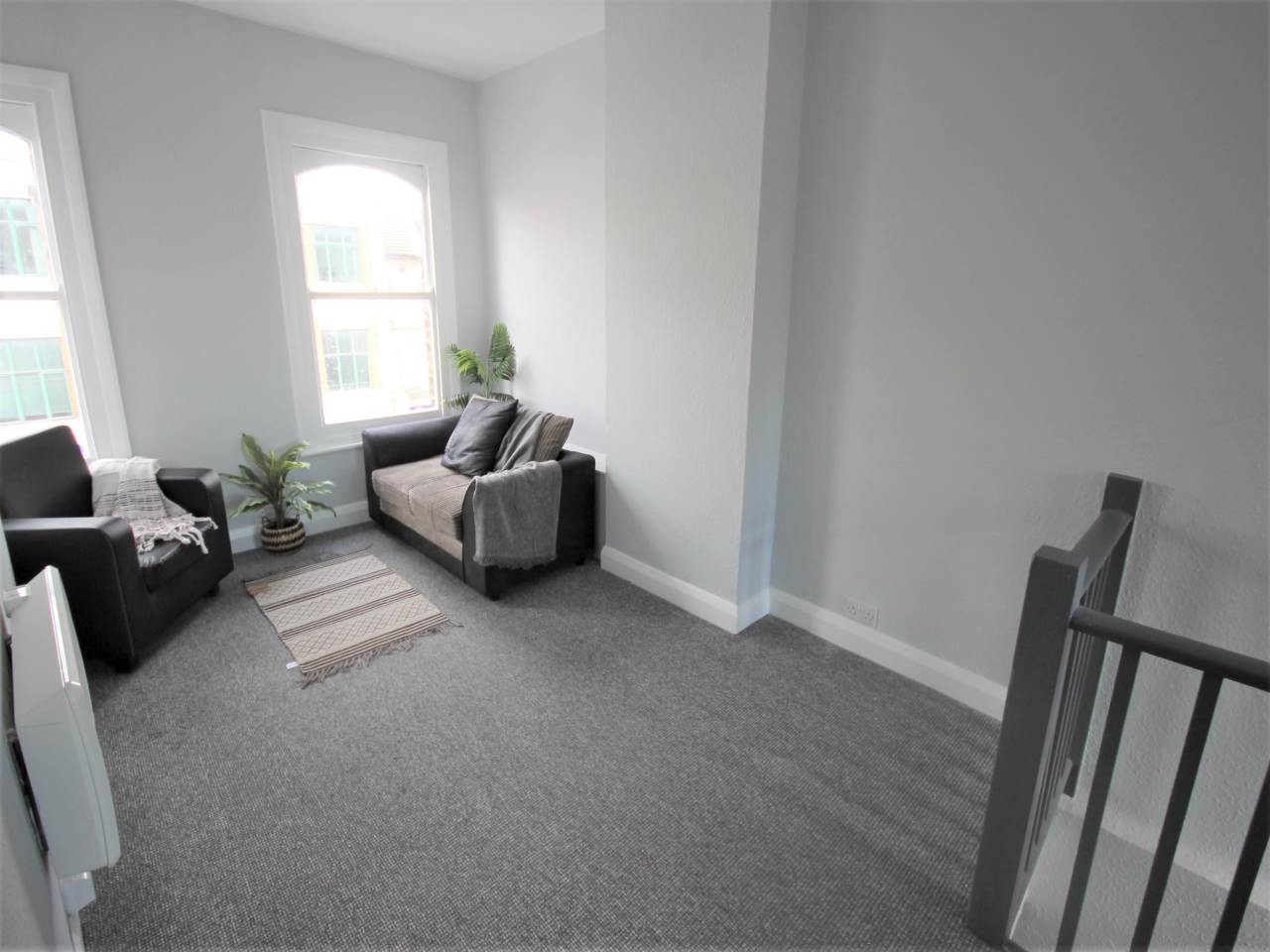 1 bed flat to rent in Cranbrook Road, Ilford 3