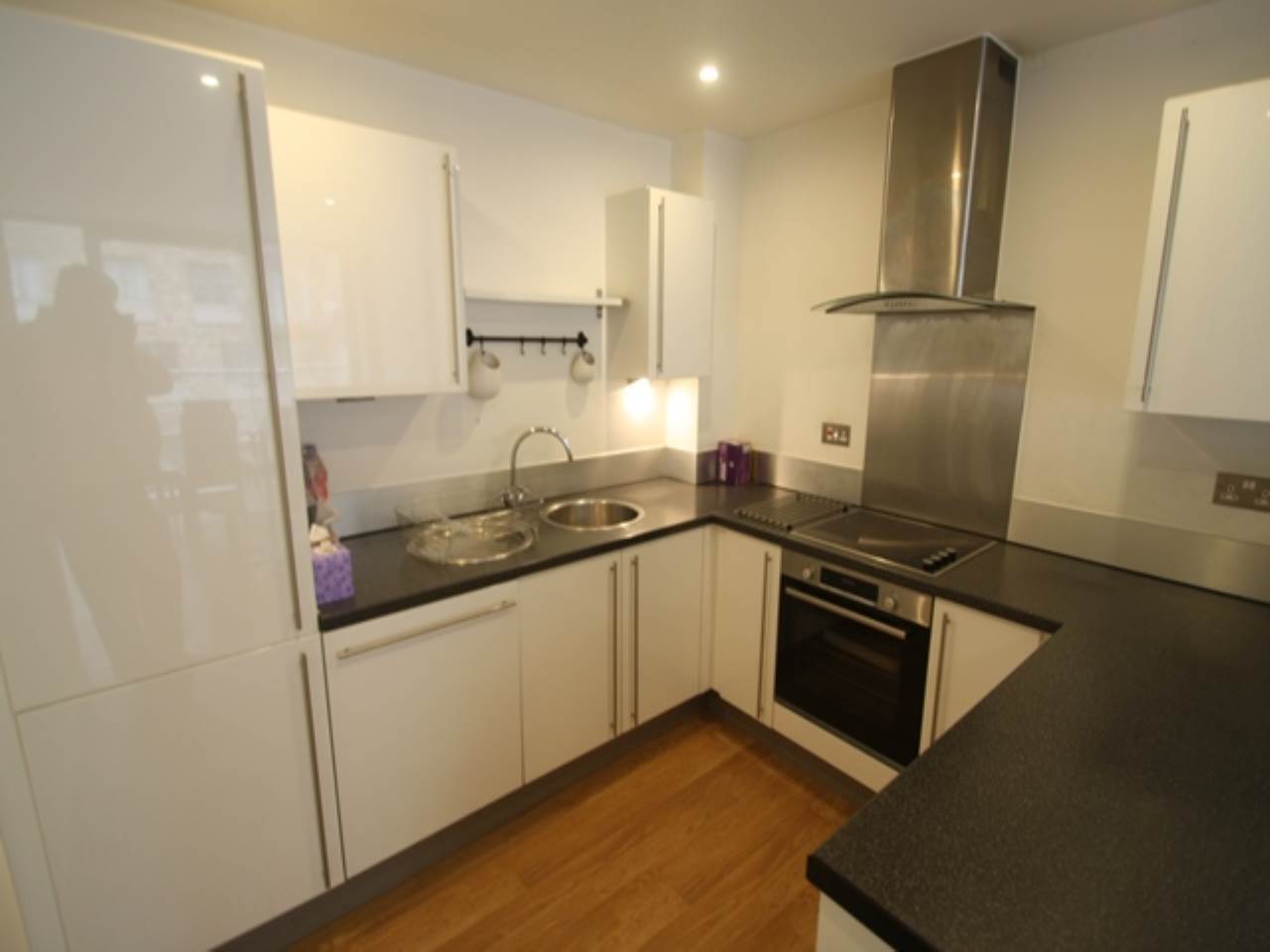 1 bed flat to rent in Latitude Court 2