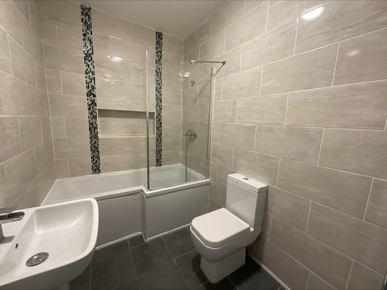 6 bed house to rent in Bramley Close, Walthamstow  - Property Image 11