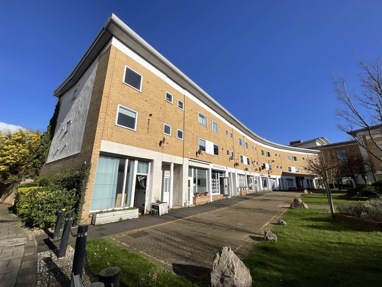 3 bed flat to rent in Hartlepool Court, E16 
