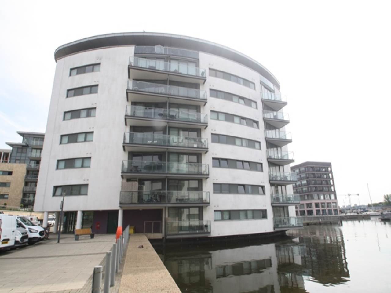 2 bed flat to rent in The Mast, Albert Basin Way 8