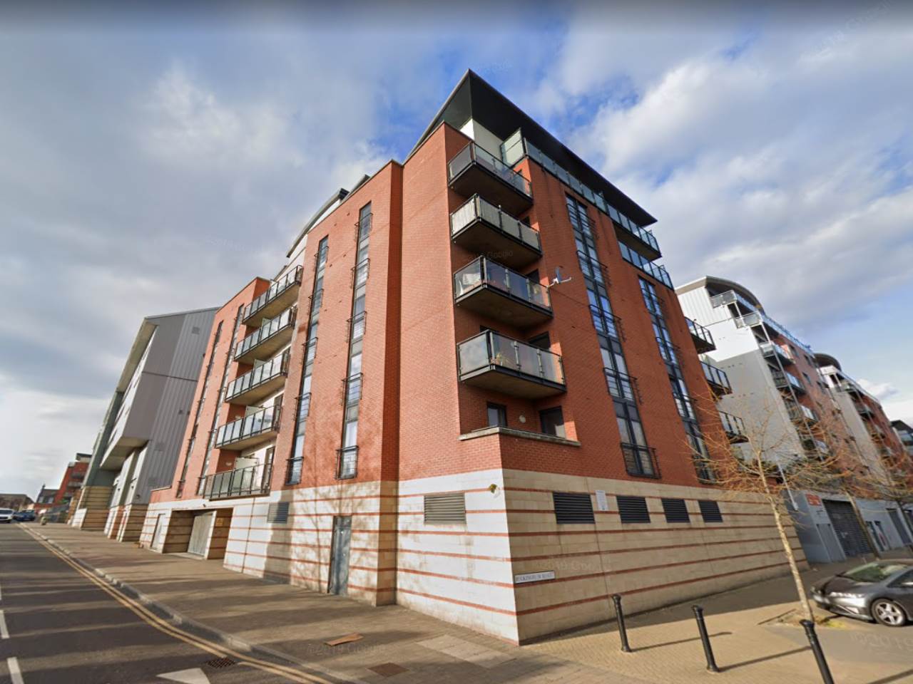 1 bed flat to rent in Johnston Court, Oliver Road 0