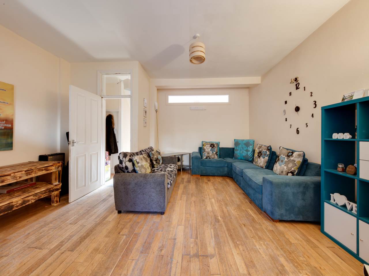 2 bed house for sale in Montpellier Gardens  1