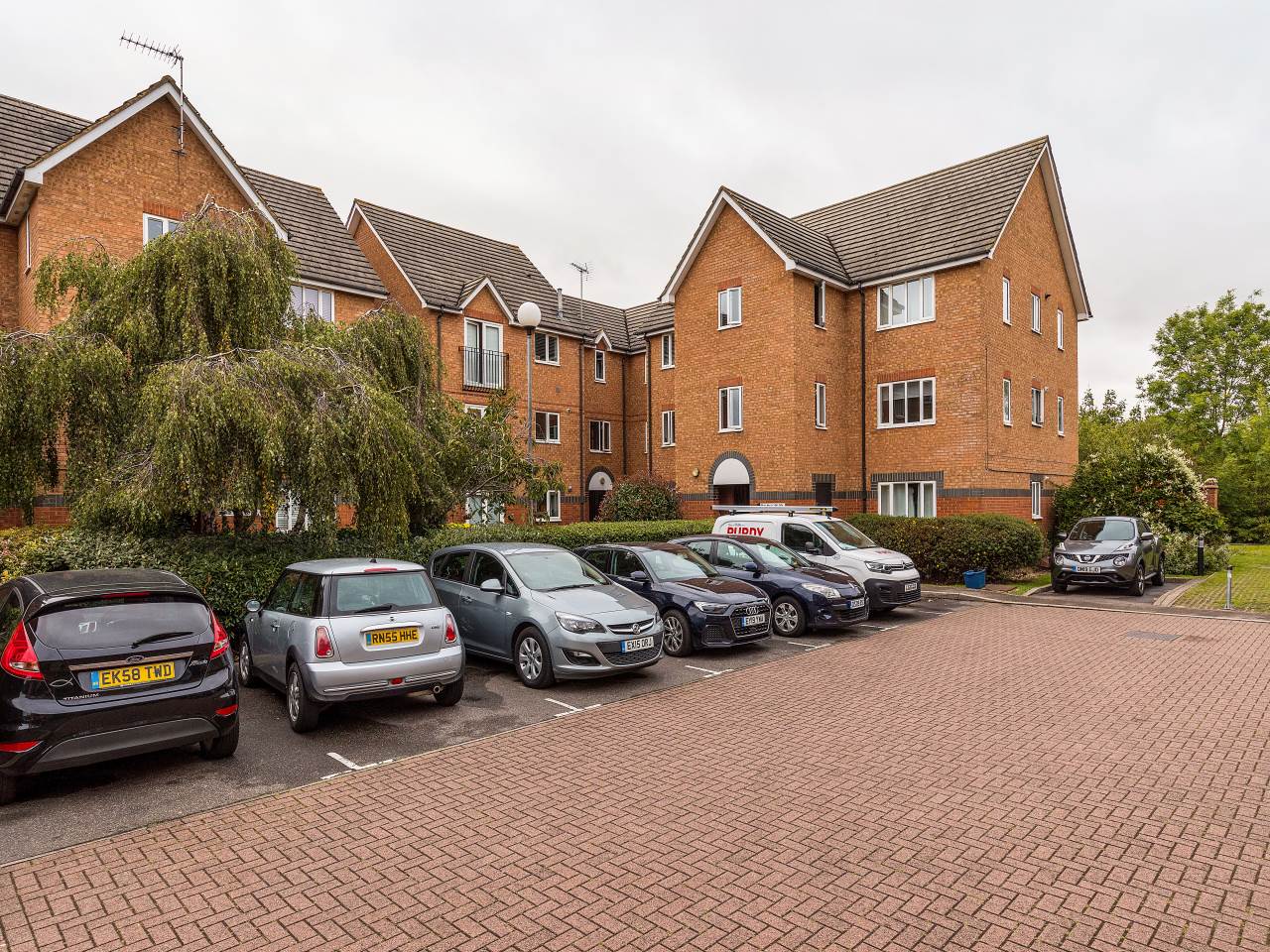 1 bed flat for sale in Farthingale Court, , Peregrine Road,  - Property Image 1