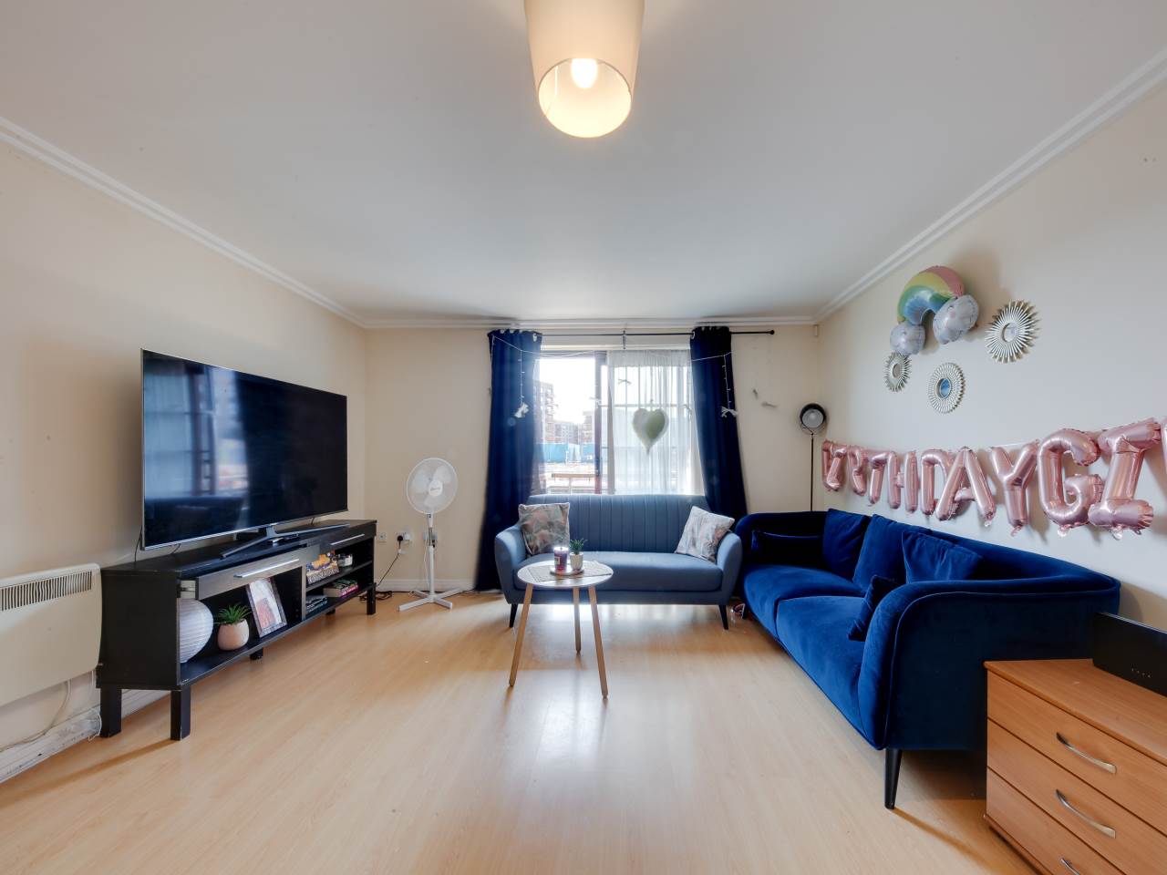 2 bed flat for sale in Hewetts Quay, Barking 1