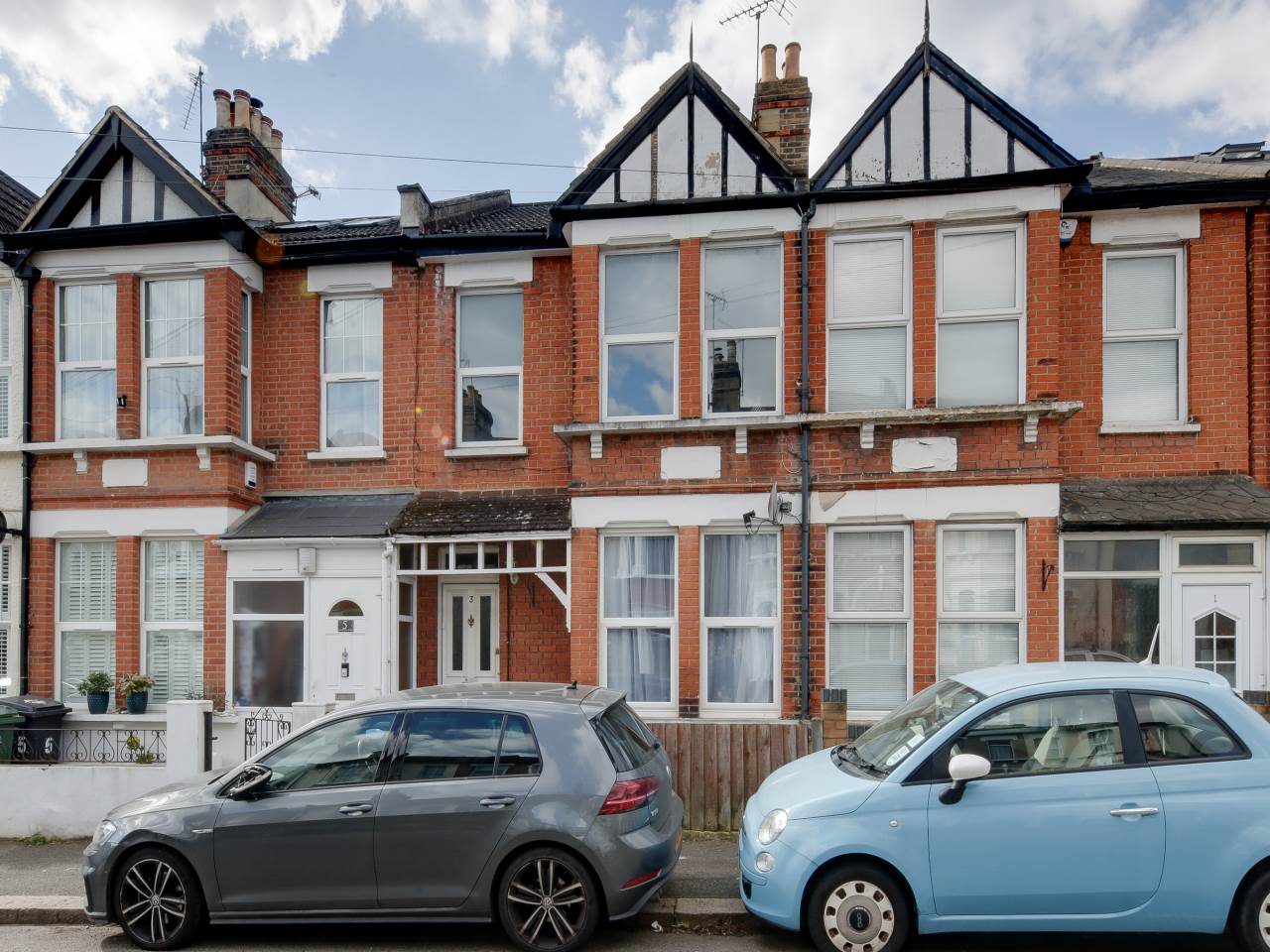 1 bed flat for sale in Connaught Road, Chingford  - Property Image 2
