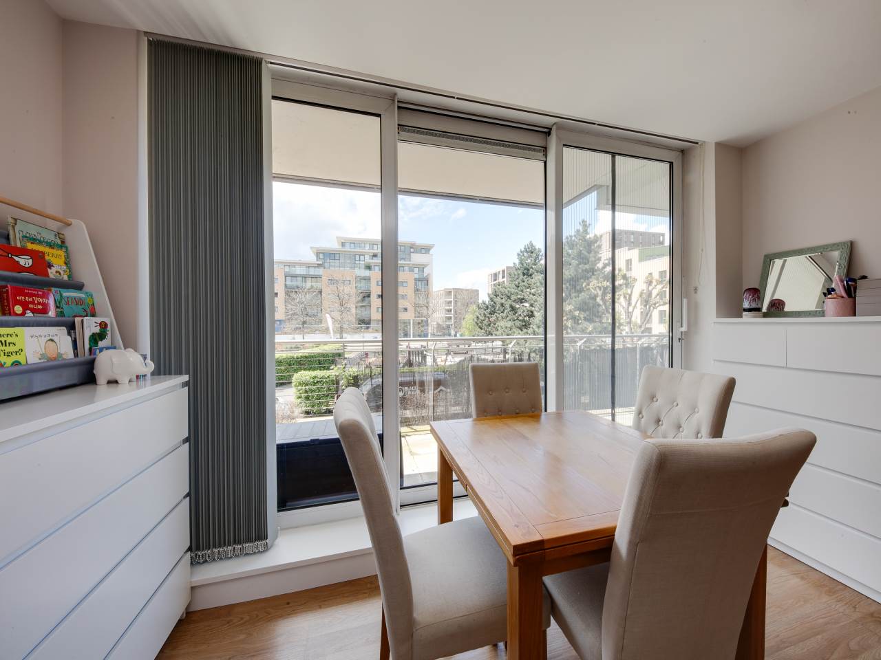 1 bed flat for sale in Ebb Court, 1 Albert Basin Way 2