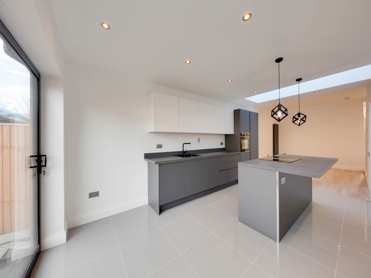 3 bed end of terrace house for sale in Stewart Road , Stratford 9