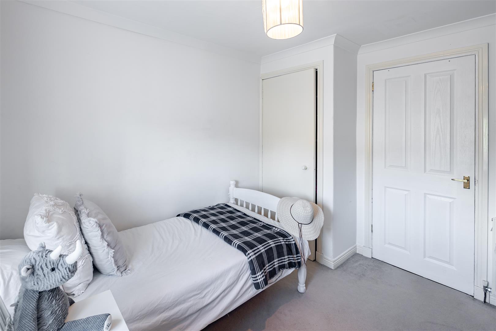 3 bed terraced house for sale in Dunure Crescent, Bonnybridge 14