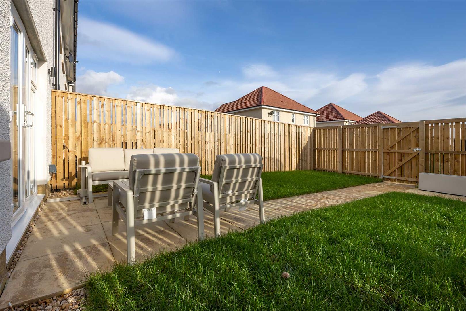 3 bed terraced house for sale in Ferniesyde Court, Falkirk  - Property Image 24