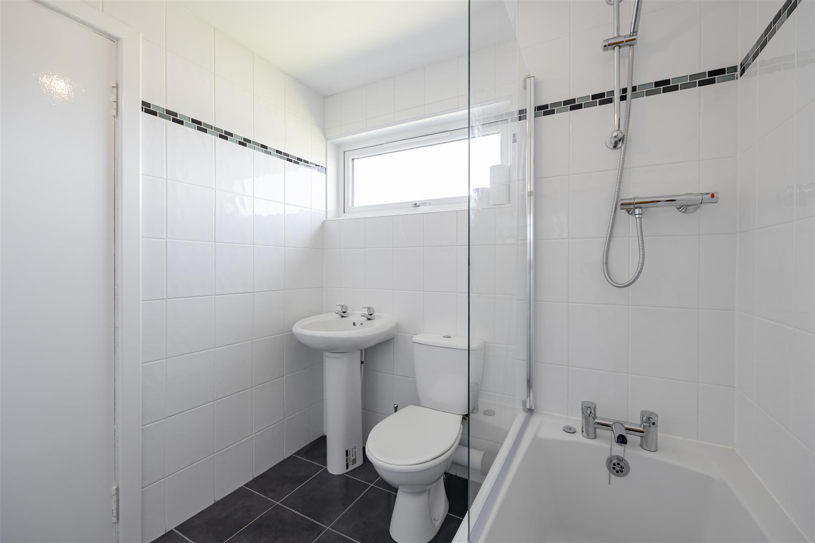 3 bed terraced house for sale in Dundaff Court, Denny 11