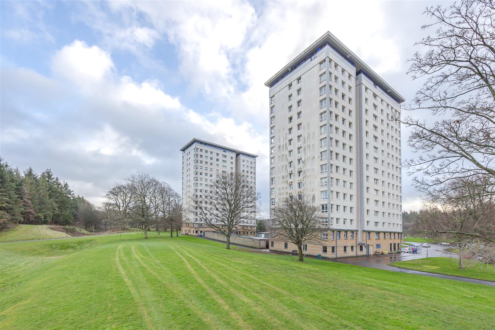 2 bed flat for sale in Seaton Place, Falkirk 0