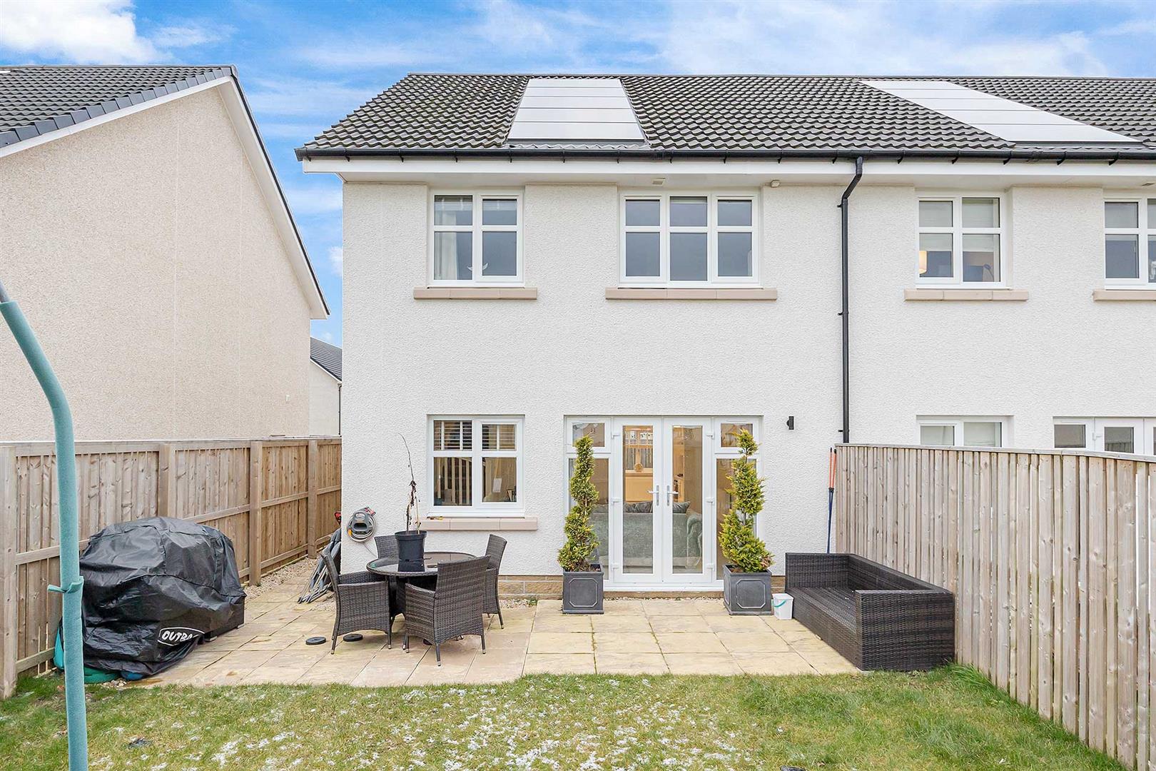 3 bed end of terrace house for sale in Ferniesyde Court, Falkirk 25