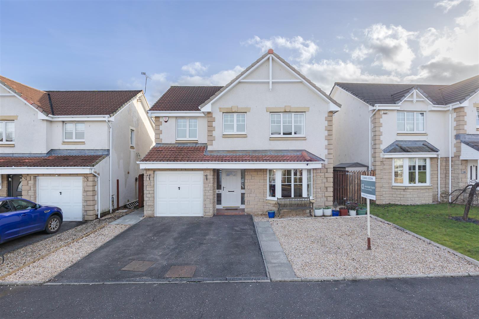 4 bed detached house for sale in Woodlea Gardens, Bonnybridge 0