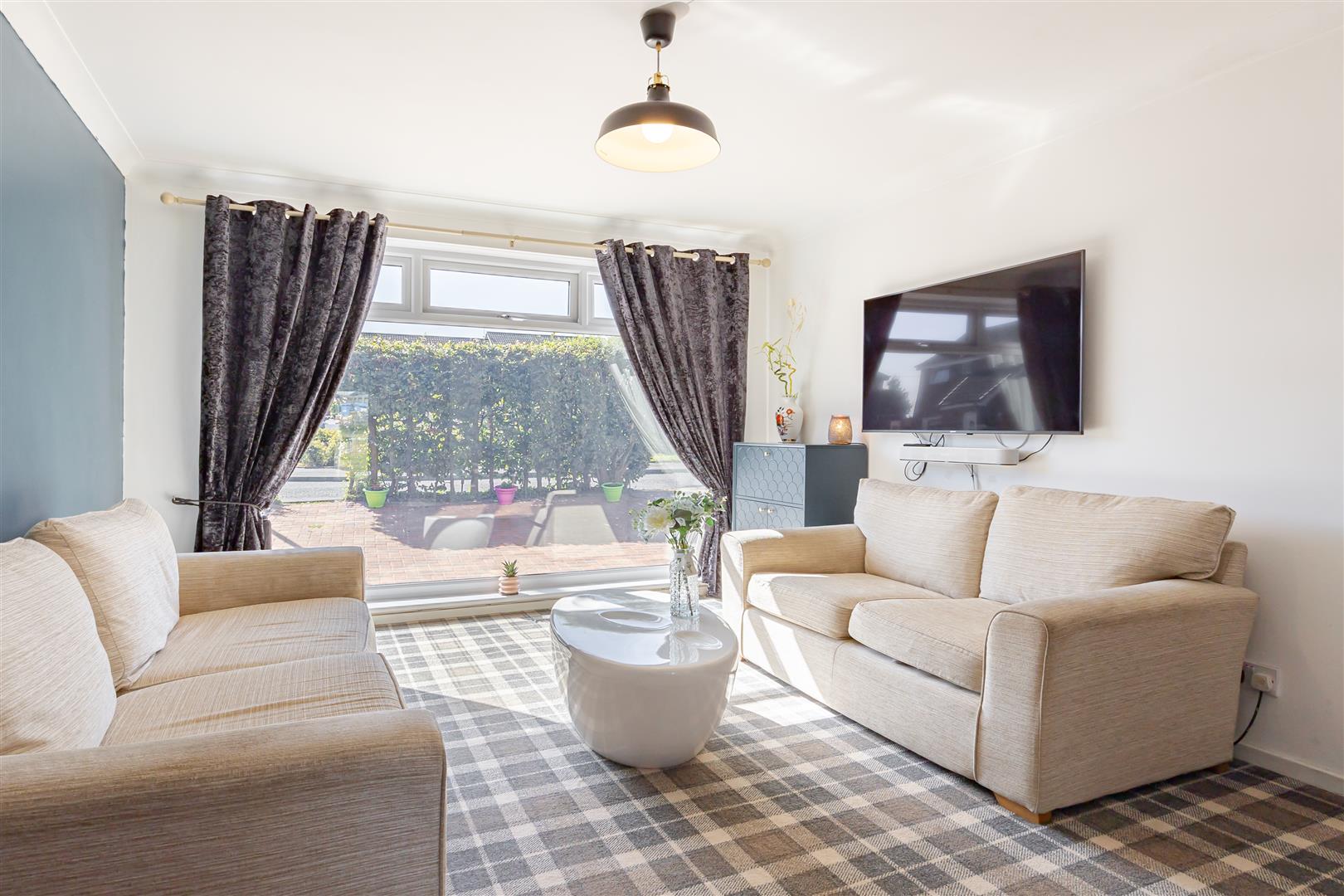 3 bed semi-detached house for sale in Hillhouse Road, Head of Muir  - Property Image 9