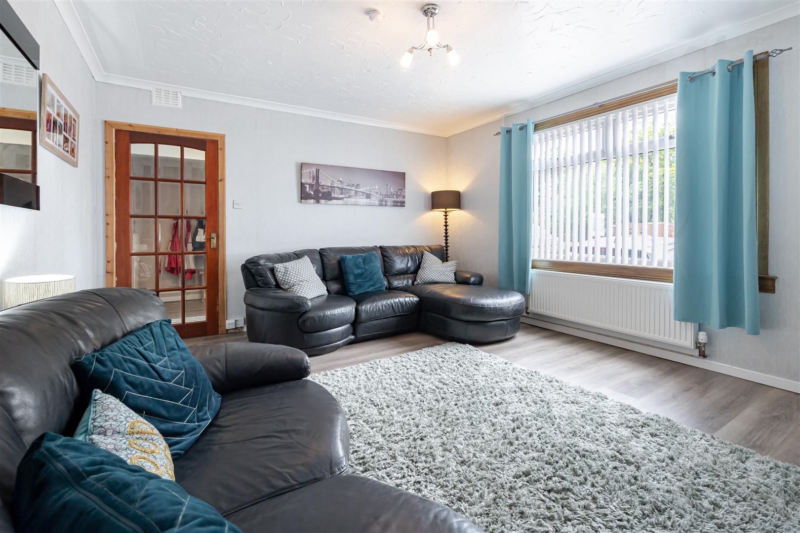 4 bed terraced house for sale in Derwent Avenue, Falkirk  - Property Image 3