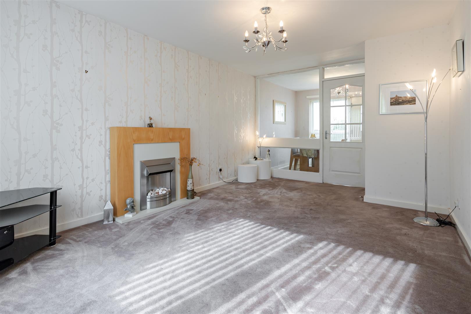 3 bed end of terrace house for sale in Cumbrae Drive, Falkirk  - Property Image 4